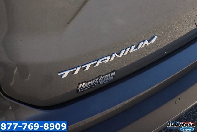 Certified 2021 Ford Edge Titanium w/ Equipment Group 301A image 8