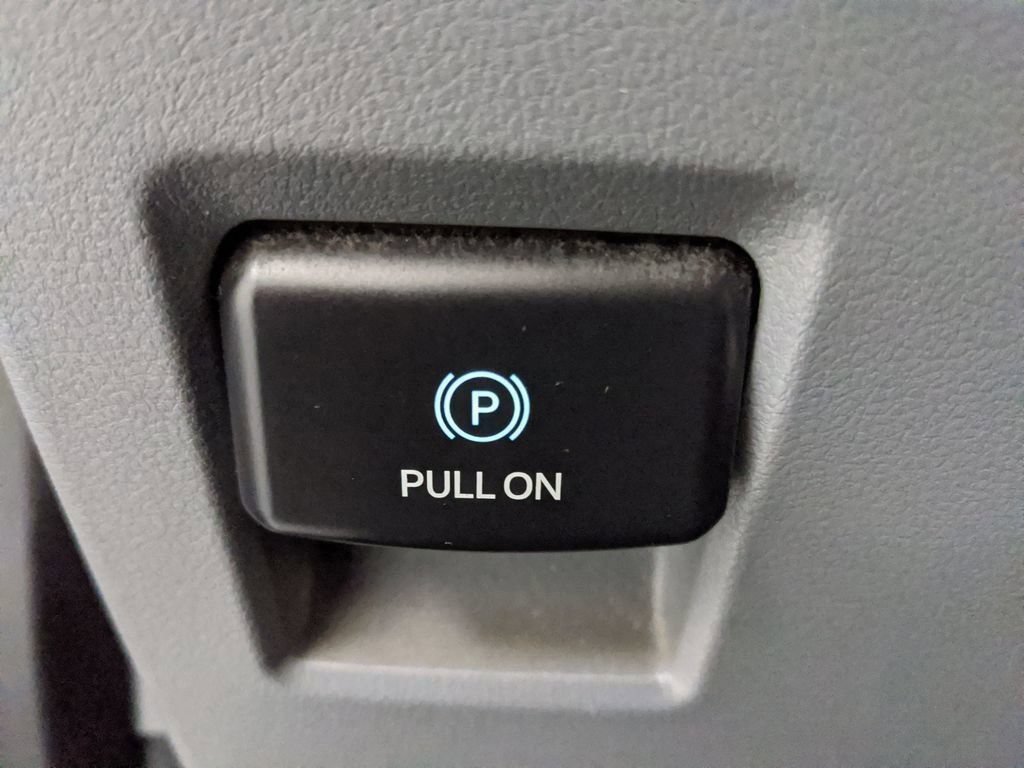 Certified 2022 Ford F150 XL RWD image 15