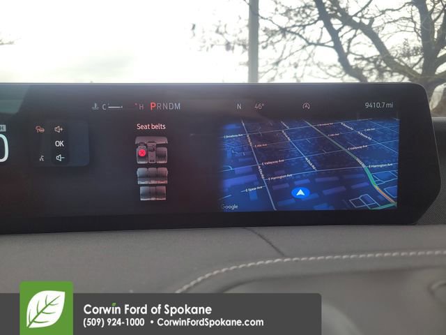 Certified 2025 Ford Expedition Max Platinum image 36