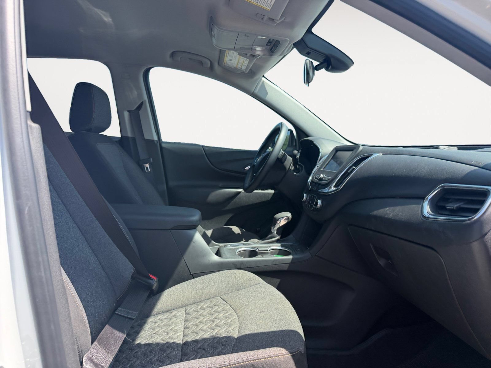 Used 2023 Chevrolet Equinox LT FWD image 12