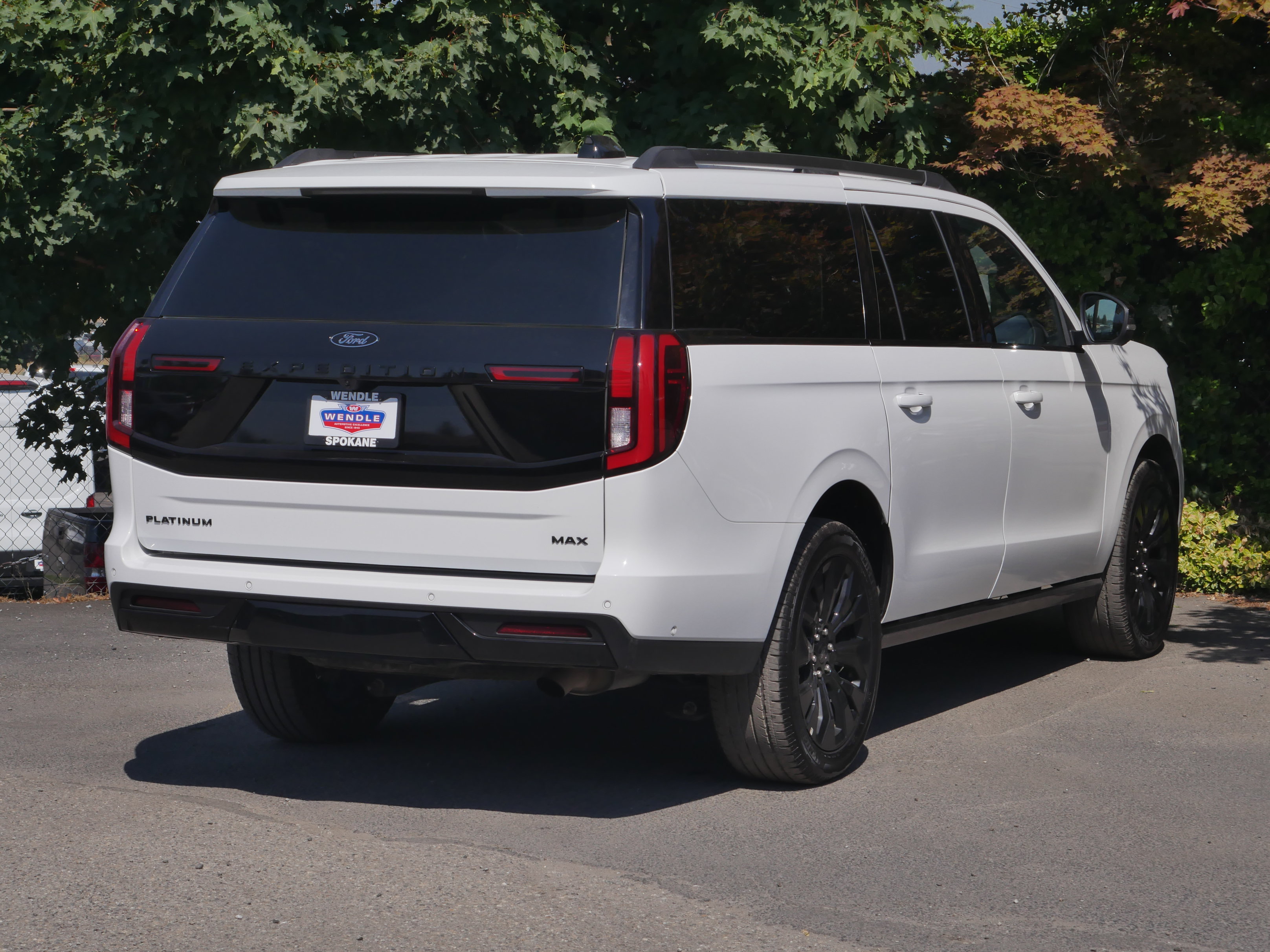Certified 2025 Ford Expedition Max Platinum w/ Stealth Appearance Package AWD/4WD image 28