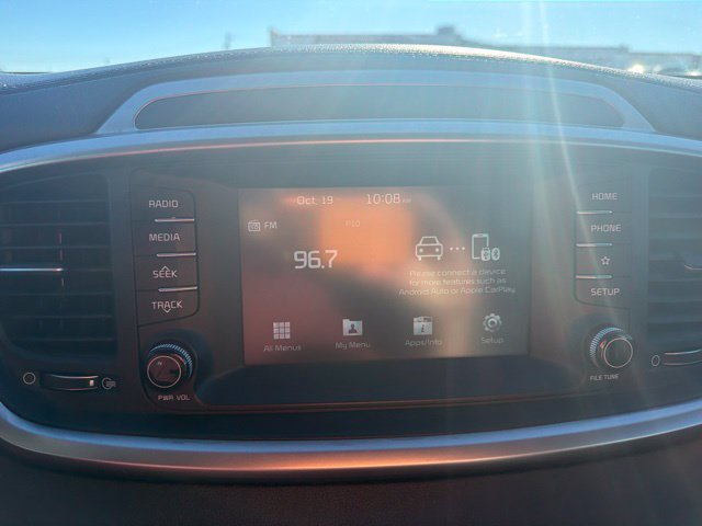 Used 2019 Kia Sorento AWD V6 image 24
