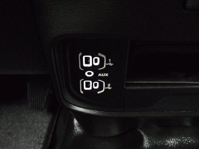 Used 2024 RAM 2500 Tradesman w/ Chrome Appearance Group AWD/4WD image 34