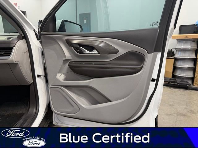 Used 2021 GMC Terrain SLT image 30