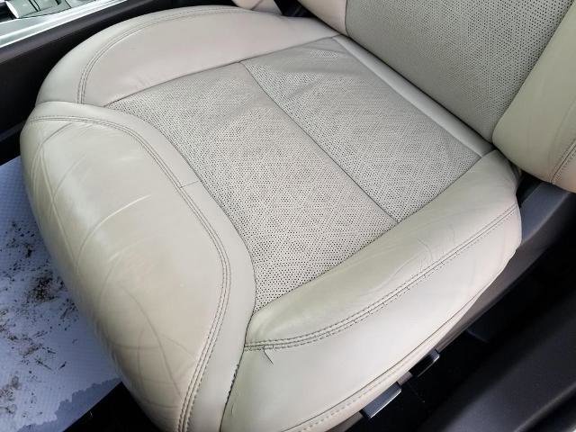 Certified 2020 Ford Explorer Platinum w/ Premium Technology Package image 14