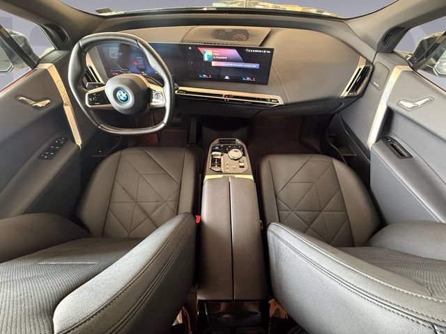 Used 2022 BMW iX xDrive50 w/ Convenience Package AWD/4WD image 12