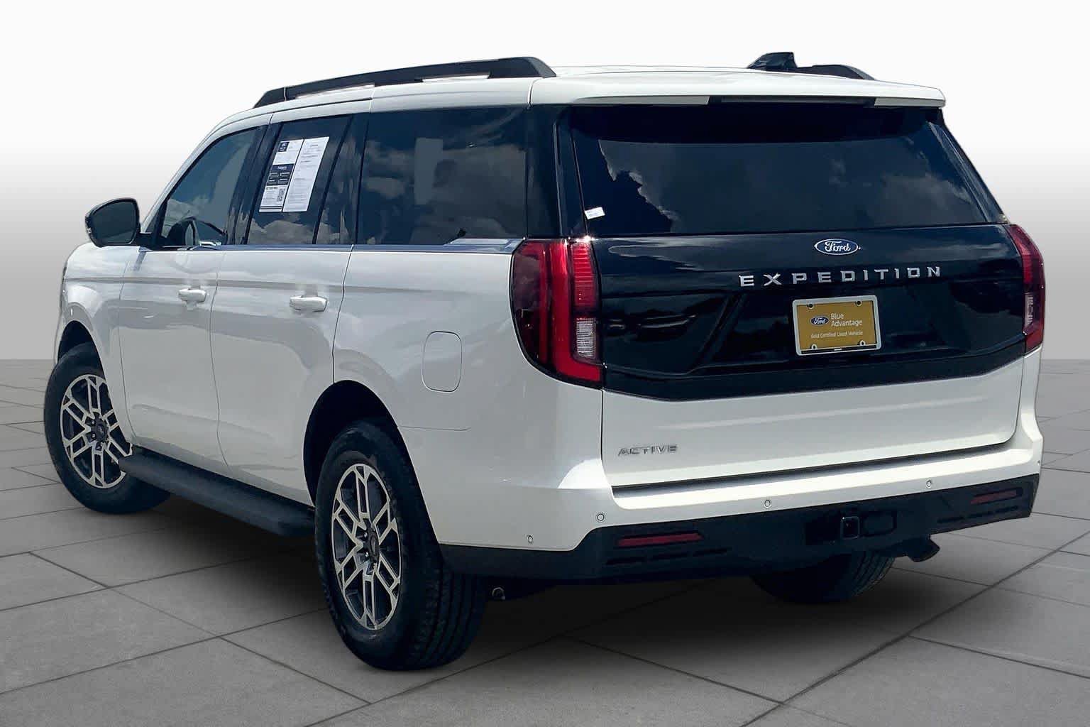 Certified 2025 Ford Expedition Active RWD image 12