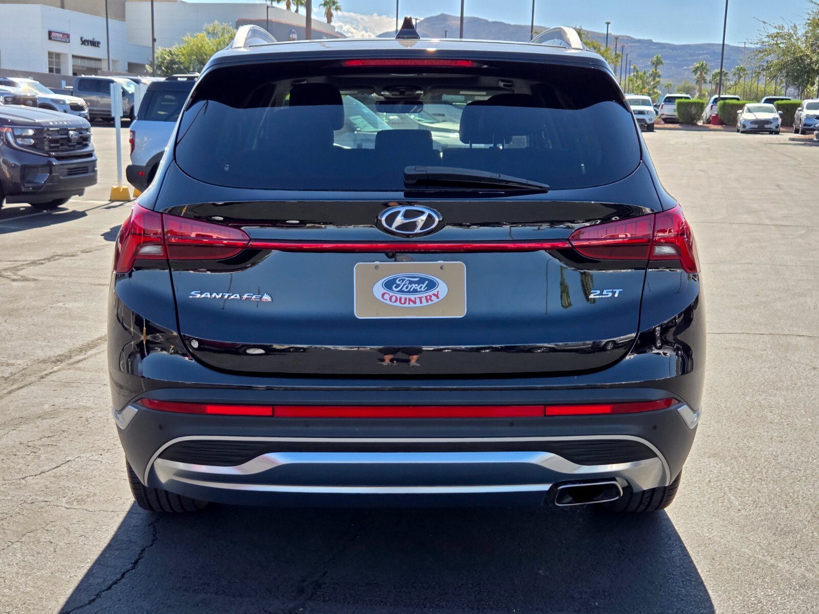Used 2021 Hyundai Santa Fe Limited FWD image 5