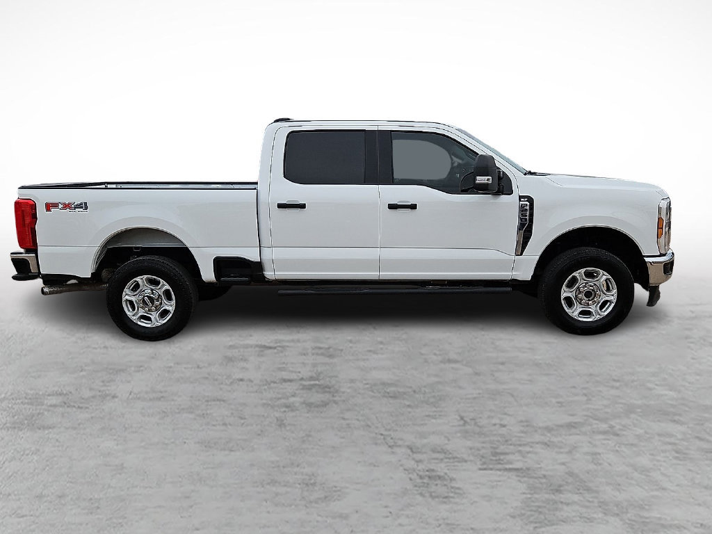 Certified 2025 Ford F250 XLT w/ FX4 Off-Road Package AWD/4WD image 12