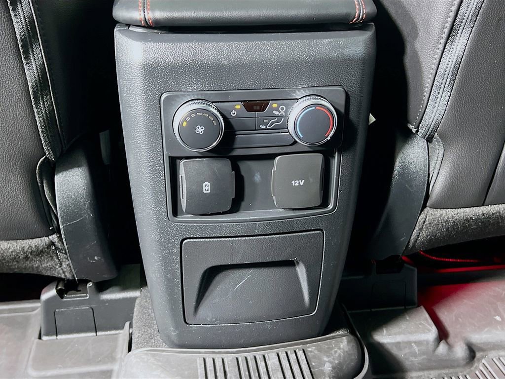 Certified 2022 Ford Explorer ST-Line w/ Class IV Trailer Tow Package image 32