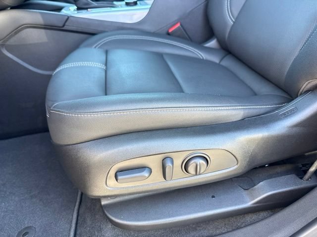 Used 2026 Chevrolet Blazer LT FWD image 16