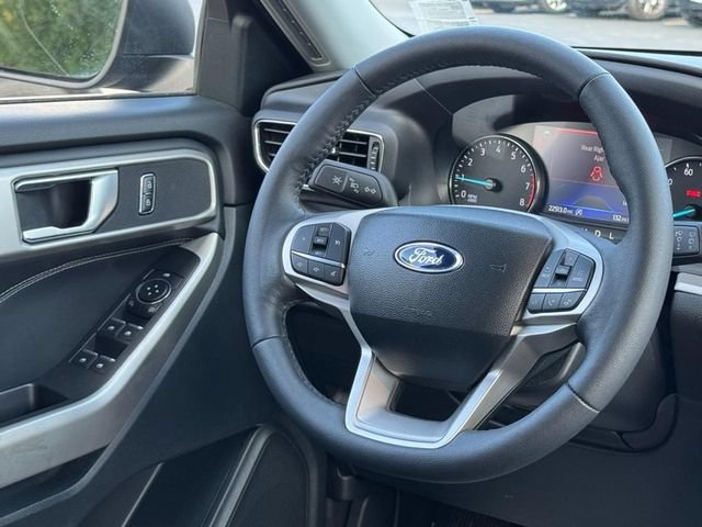 Certified 2024 Ford Explorer XLT w/ Equipment Group 202A AWD/4WD image 13