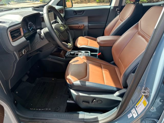 Certified 2023 Ford Maverick Lariat FWD image 11