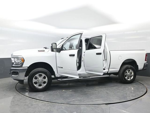 Used 2024 RAM 2500 Big Horn AWD/4WD image 27