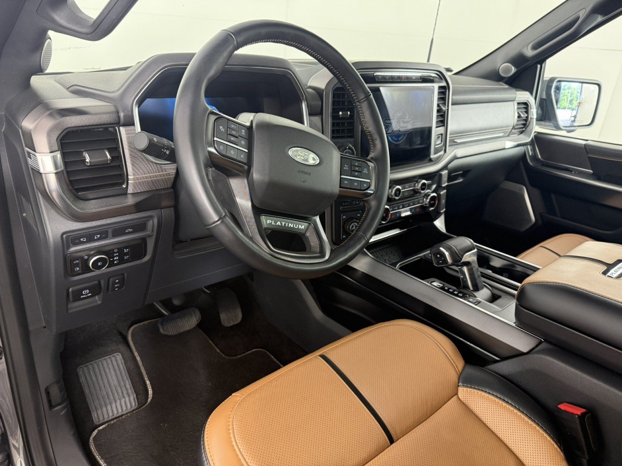 Certified 2023 Ford F150 Platinum AWD/4WD image 17