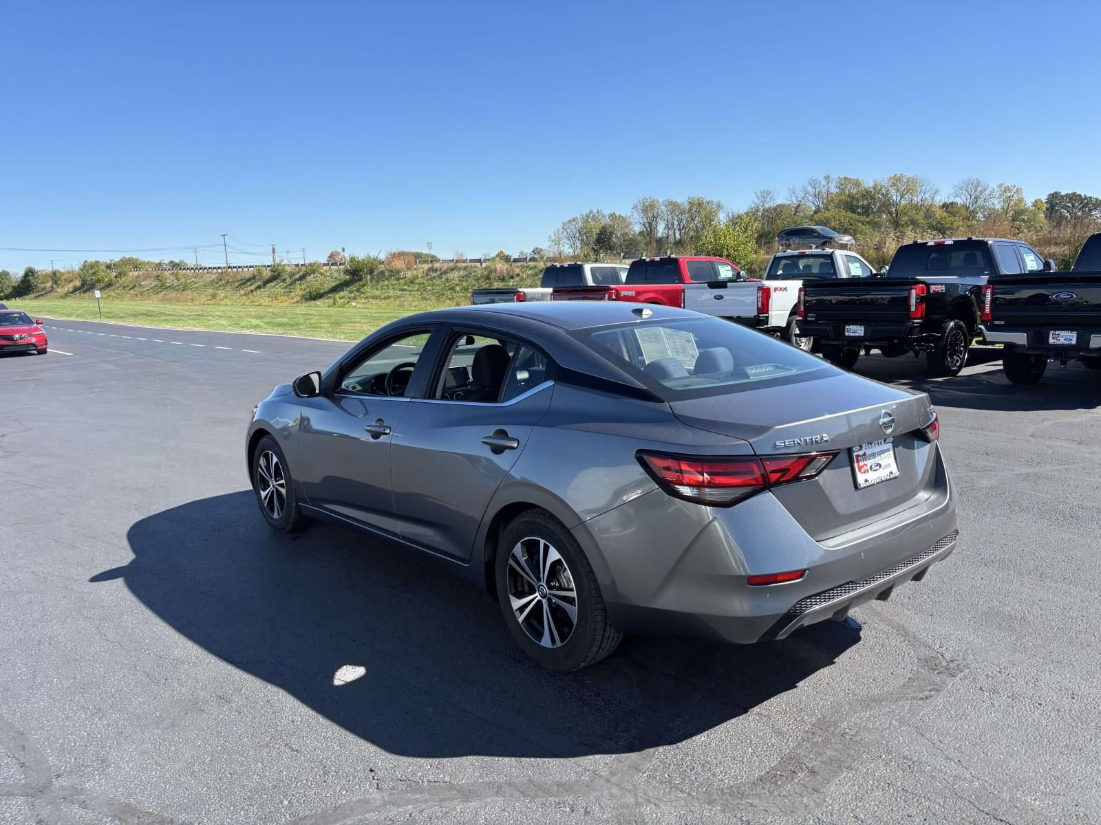 Used 2021 Nissan Sentra SV image 7