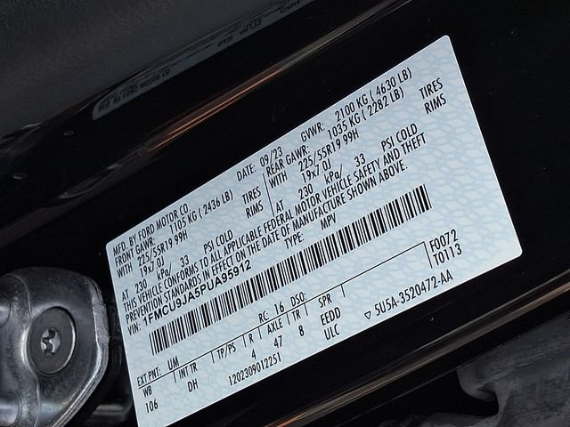 Certified 2023 Ford Escape Platinum w/ Premium Technology Package AWD/4WD image 28