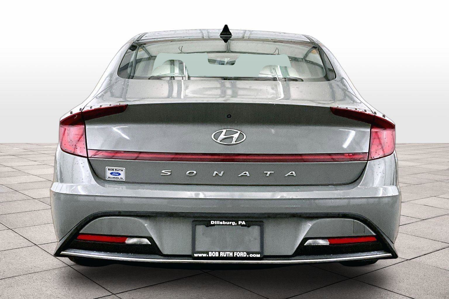Used 2023 Hyundai Sonata SE image 4