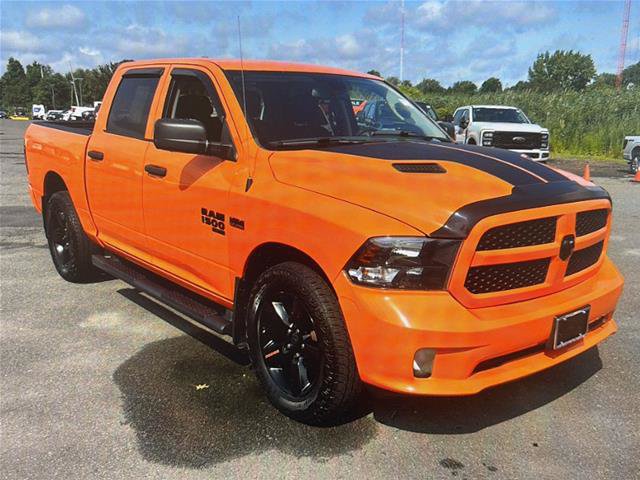 Used 2019 RAM 1500 Express w/ Ignition Orange Sport Package AWD/4WD image 4