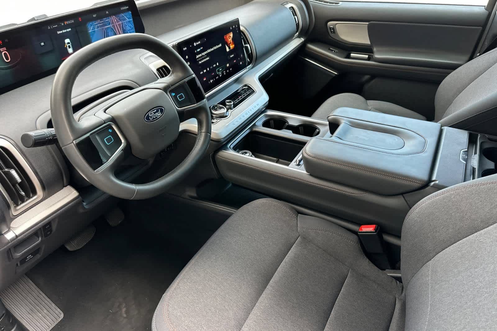 Certified 2025 Ford Expedition Max Active RWD image 12