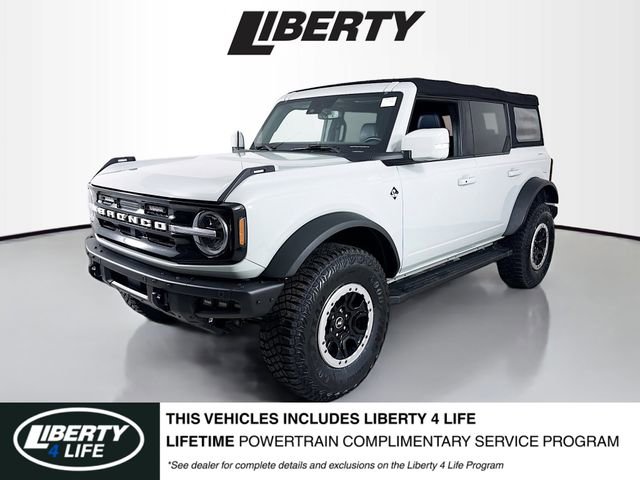 Certified 2022 Ford Bronco Outer Banks w/ Sasquatch Package image 3