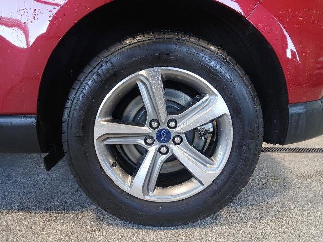 Certified 2022 Ford Edge SEL w/ Convenience Package image 9