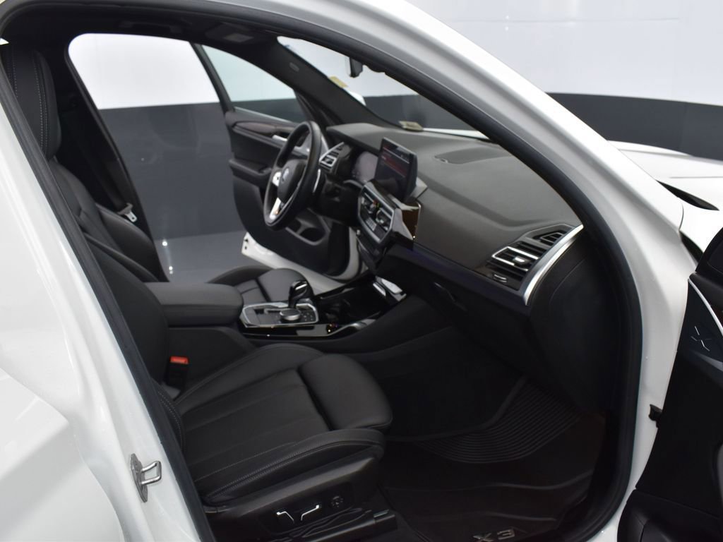 Used 2024 BMW X3 xDrive30i image 17