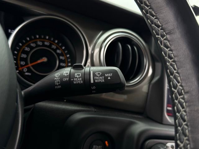 Used 2023 Jeep Wrangler Unlimited Sahara w/ Cold Weather Group AWD/4WD image 13