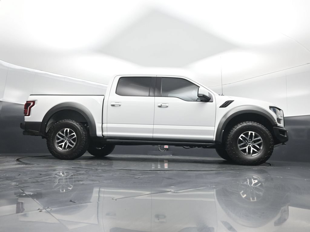 Certified 2018 Ford F150 Raptor w/ Equipment Group 802A Luxury AWD/4WD image 46