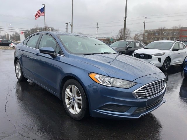 Certified 2018 Ford Fusion SE w/ Fusion SE Technology Package image 1