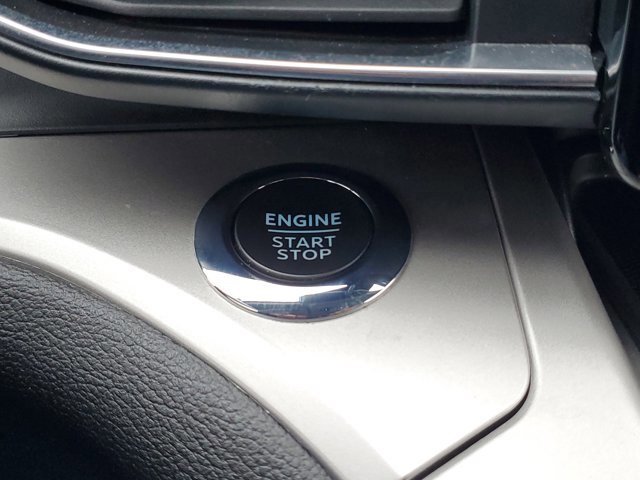 Certified 2022 Ford Explorer XLT w/ Equipment Group 202A image 31