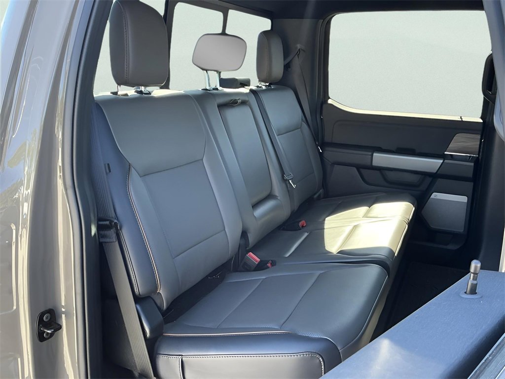 Certified 2025 Ford F150 Lariat w/ Equipment Group 502A High image 26