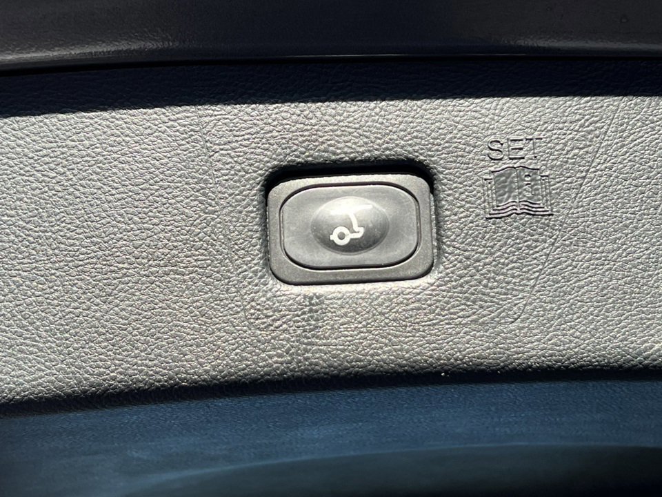 Certified 2022 Ford Edge SEL w/ Convenience Package image 39