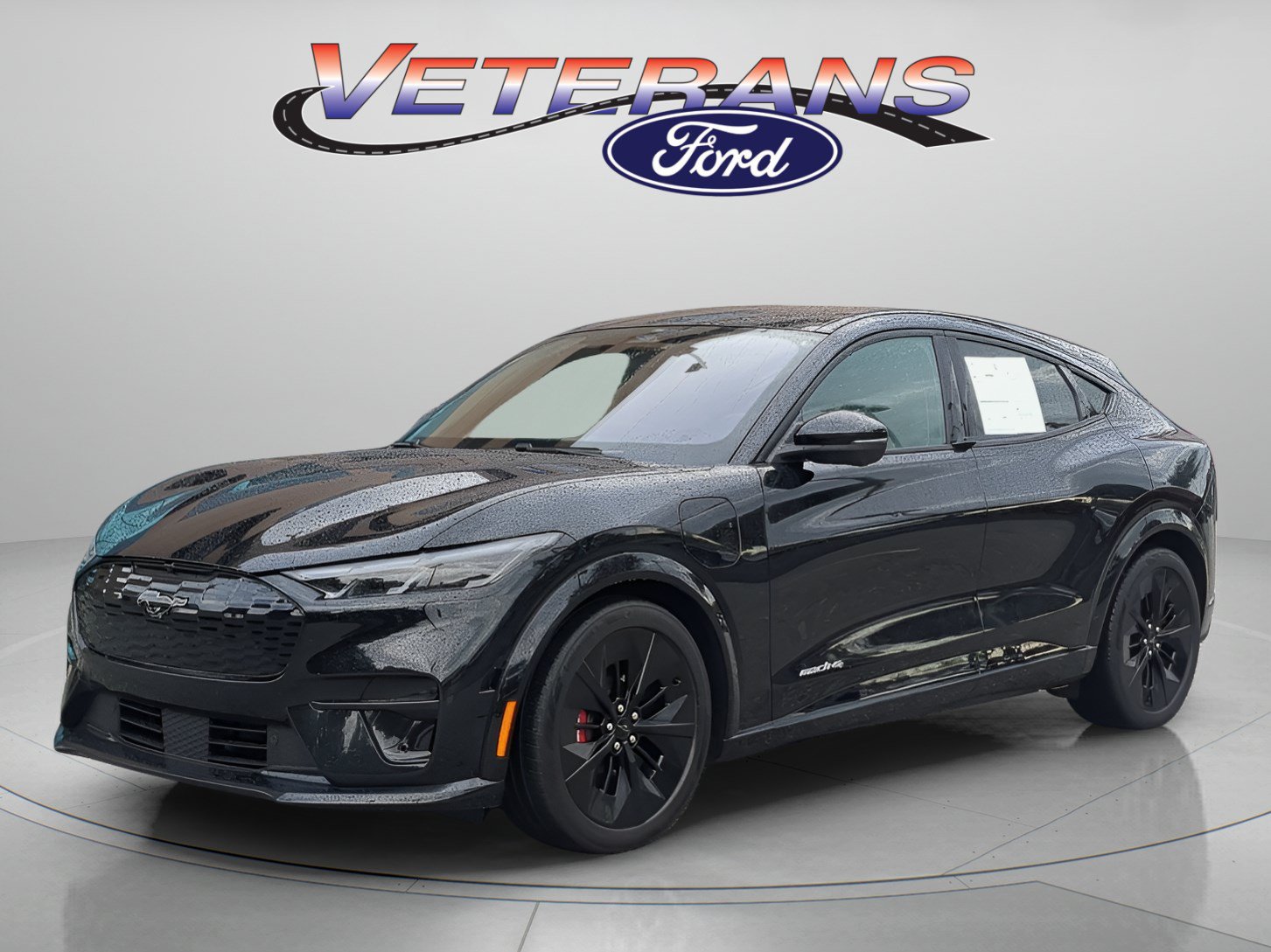 Certified 2025 Ford Mustang Mach-E GT AWD/4WD image 1
