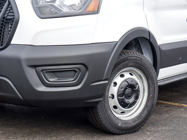 Certified 2024 Ford Transit 250 Low Roof image 9