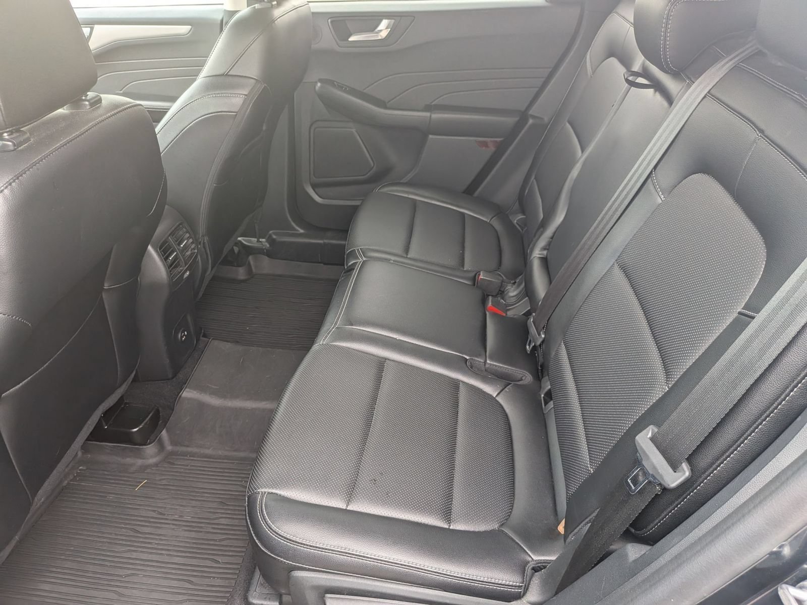 Certified 2022 Ford Escape SEL w/ Technology Package AWD/4WD image 26