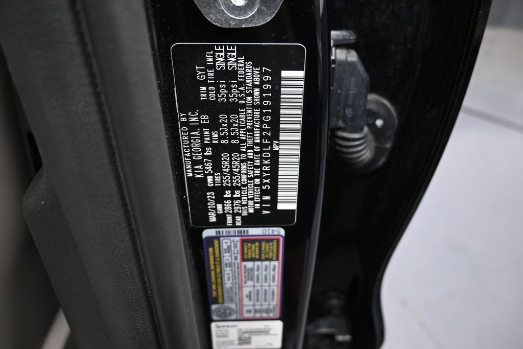 Used 2023 Kia Sorento SX AWD/4WD image 18