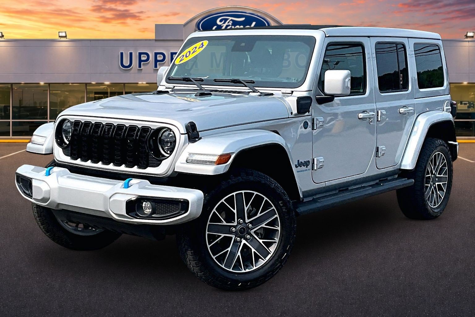 Used 2024 Jeep Wrangler High Altitude AWD/4WD image 12
