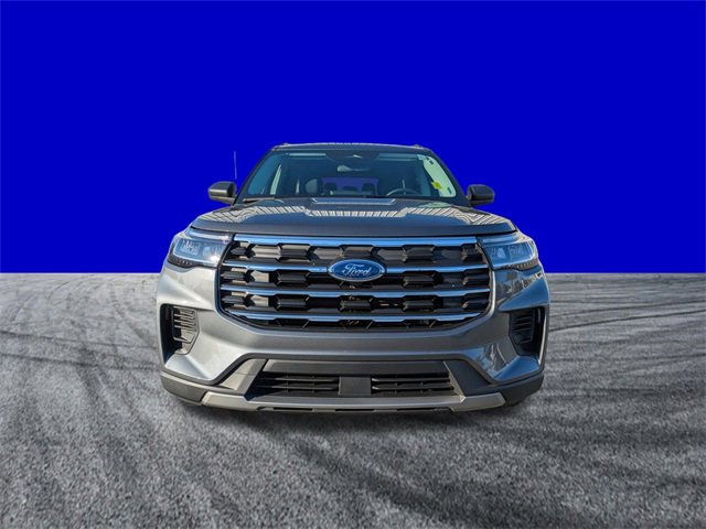 Certified 2025 Ford Explorer Active image 9