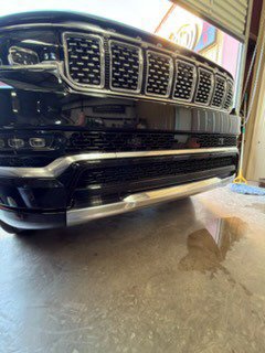 Used 2022 Jeep Grand Wagoneer Series I AWD/4WD image 4