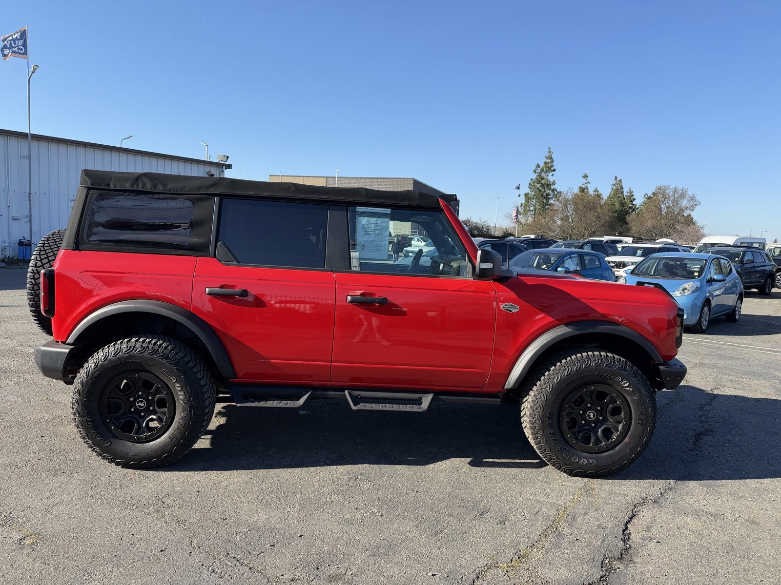 Certified 2022 Ford Bronco Wildtrak image 6