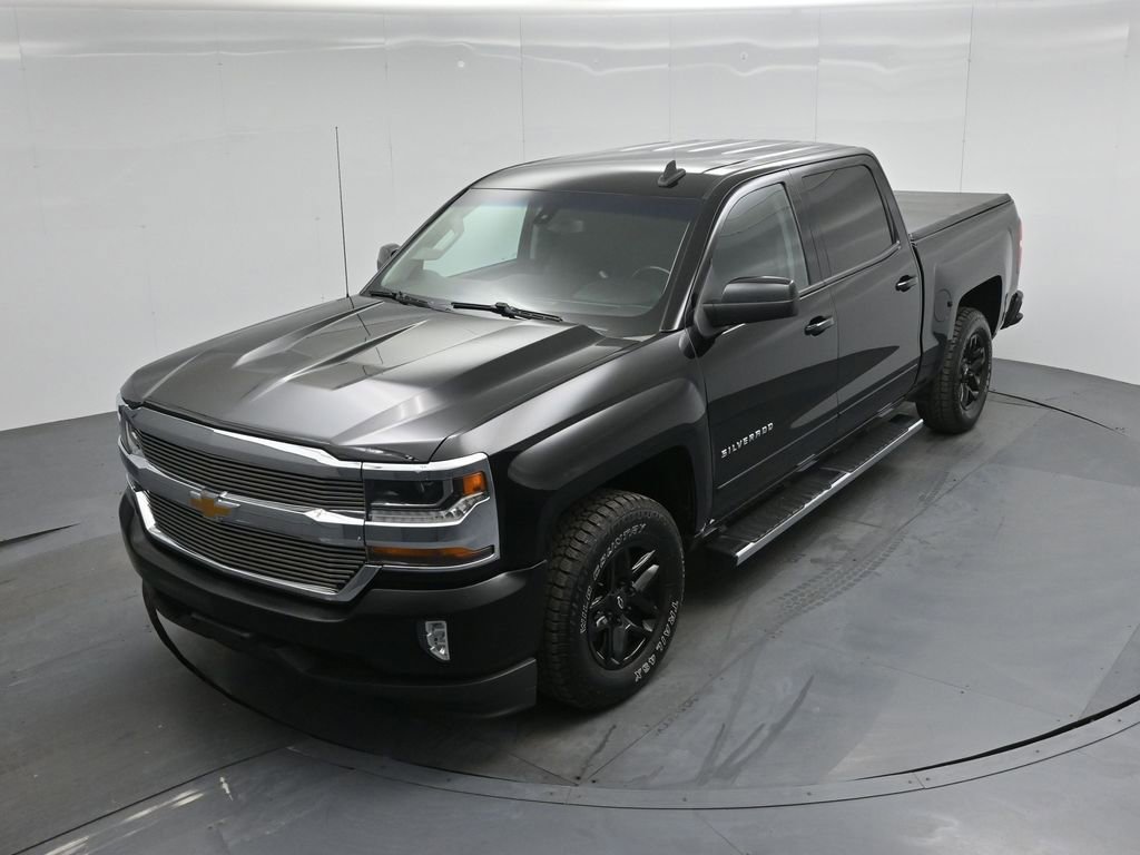 Used 2017 Chevrolet Silverado 1500 LT w/ LT Eassist Package image 32