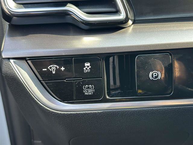 Used 2023 Kia Sportage EX AWD/4WD image 28