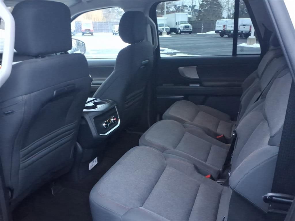 Certified 2025 Ford Expedition Max Active image 23