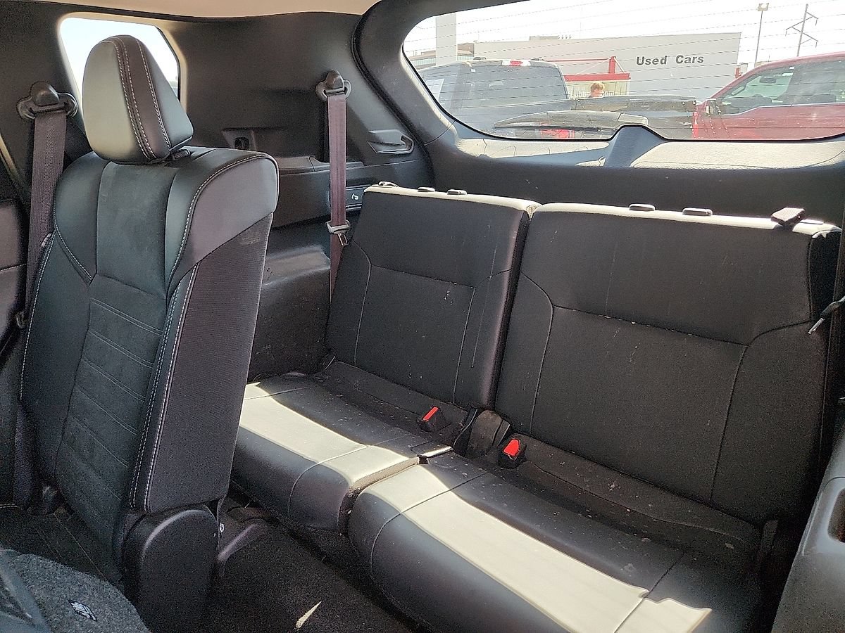 Used 2025 Mitsubishi Outlander SE FWD image 6