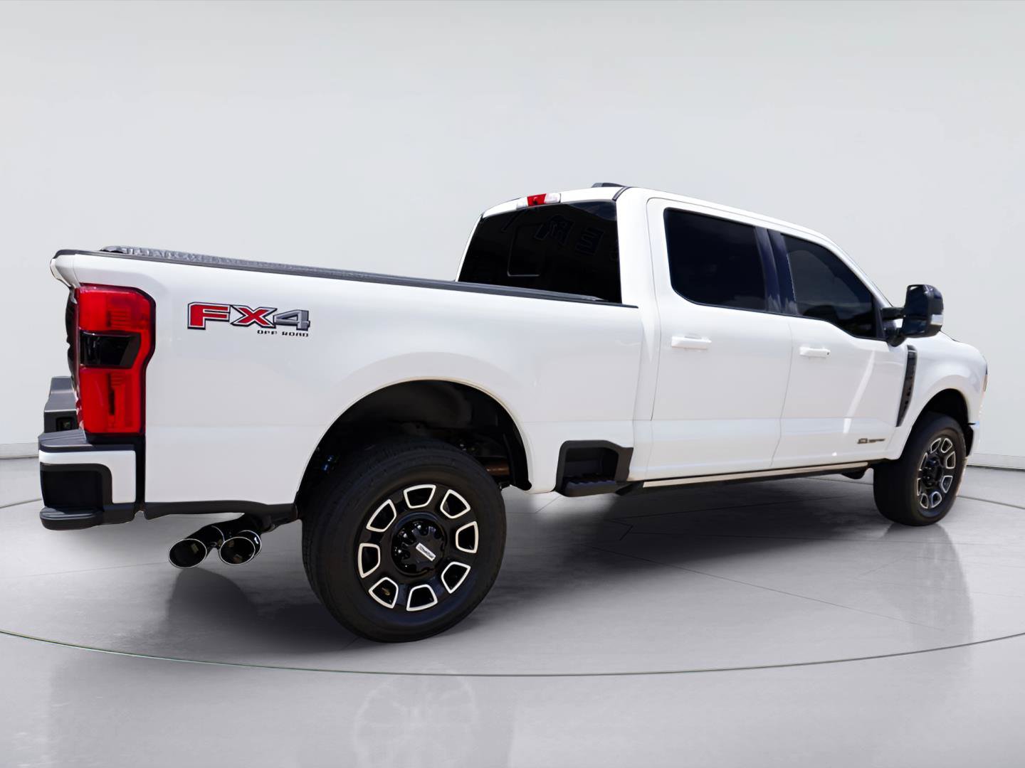Certified 2025 Ford F250 Platinum AWD/4WD image 6