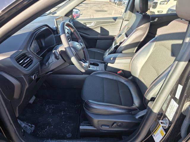 Certified 2025 Ford Escape ST-Line image 7