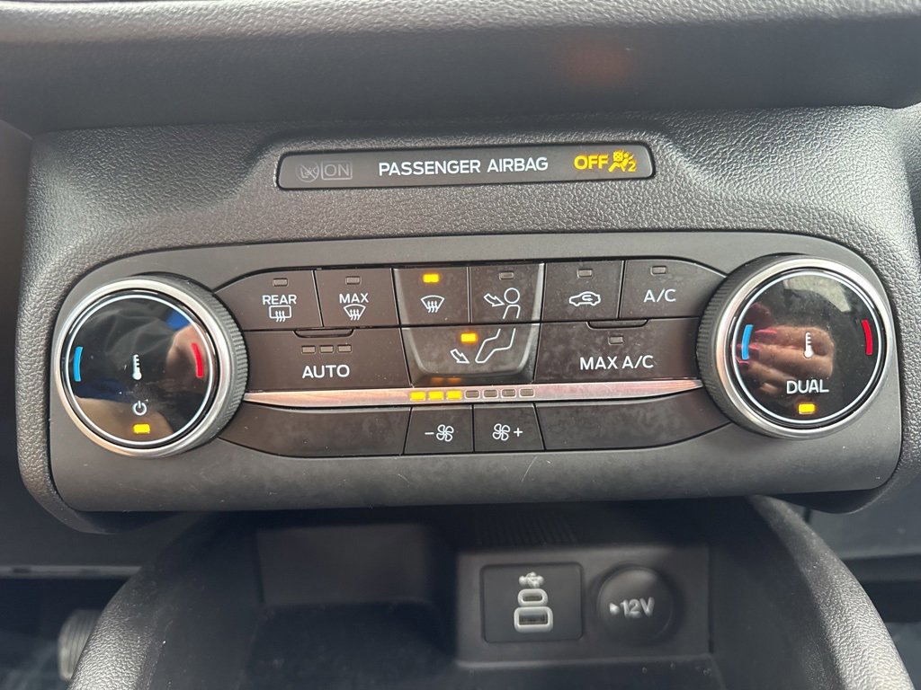 Certified 2025 Ford Escape Active image 22