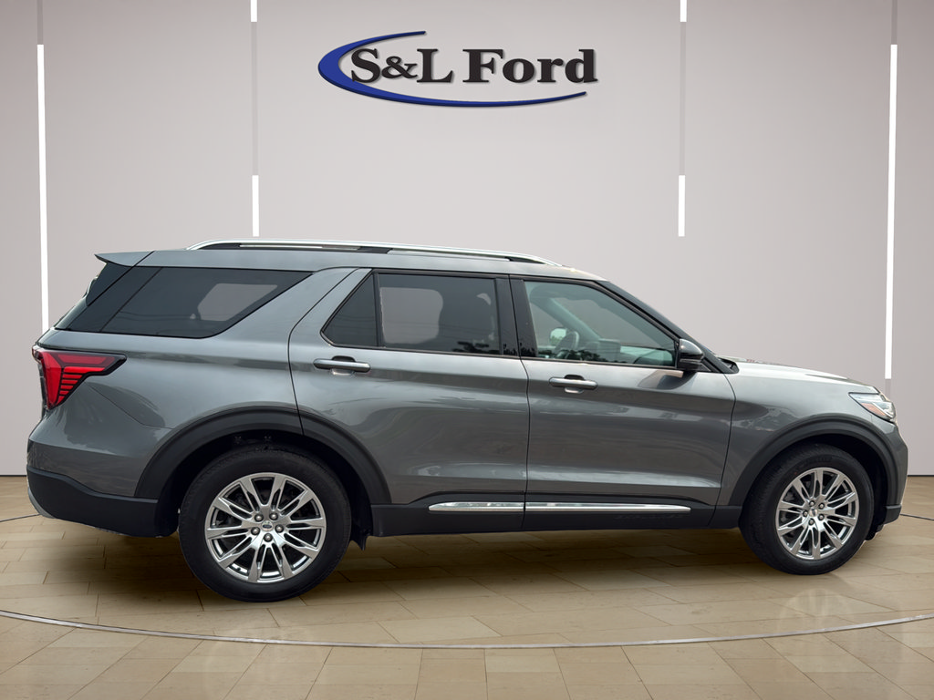 Certified 2026 Ford Explorer Platinum AWD/4WD image 9