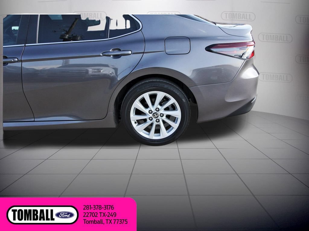 Used 2024 Toyota Camry LE FWD image 31
